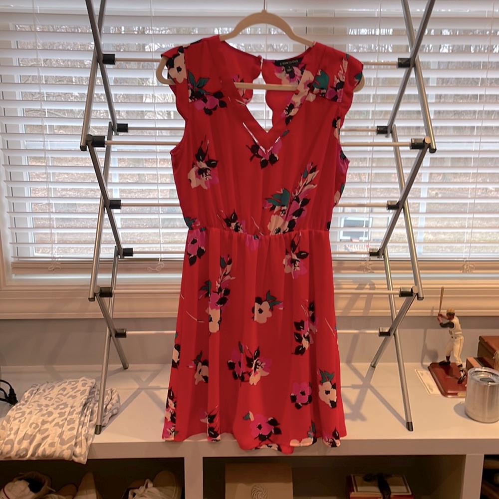 Beautiful flowy dress